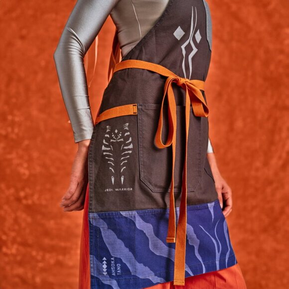 NWT - Hedley & Bennett Crossback Apron - STAR WARS™ Ahsoka Tano - Picture 5 of 9